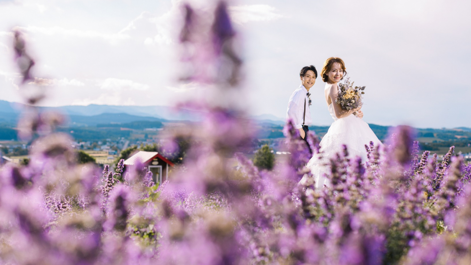 富良野 ２ロケーションフォトプラン 全データ付 平日 北海道 Easy 海外挙式 海外ウェディング 結婚式なら ワタベウェディング